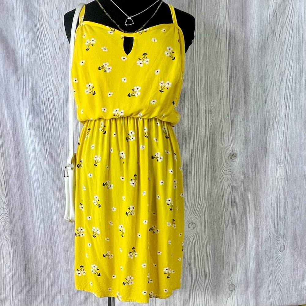 AUW Yellow Floral Mini Dress - Size 3X - Sundress with Keyhole Neck